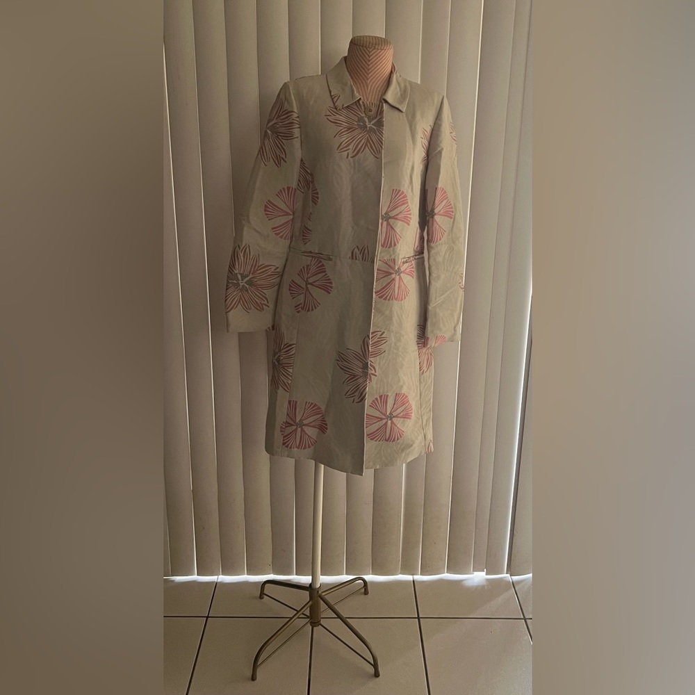Sigrid Olsen women's coat size S cream and salmon color with small gray details